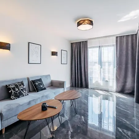 Komfort Baltic Plaza Apartment