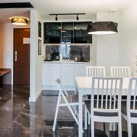 Komfort Baltic Plaza Apartment